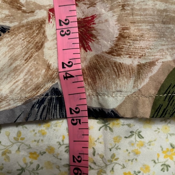 August Silk 100% Silk Floral Tropical Button Down - Picture 5 of 5